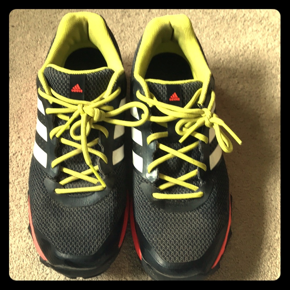 Gently Preowned Addias Duramo7